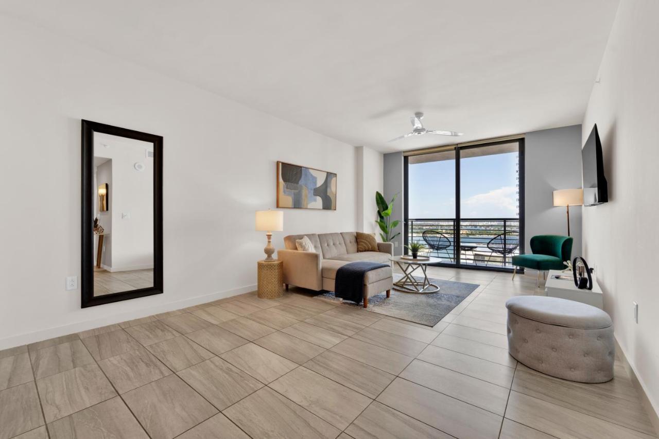 Devereaux Miami Luxury One-Bedroom And Studios Eksteriør bilde