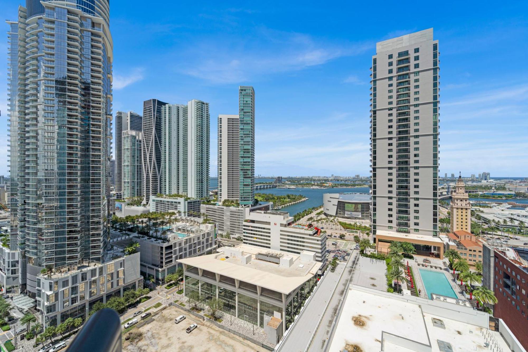 Devereaux Miami Luxury One-Bedroom And Studios Eksteriør bilde